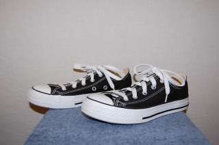 Unisex Converse All Star Black Low Top Shoes 2/33.5  