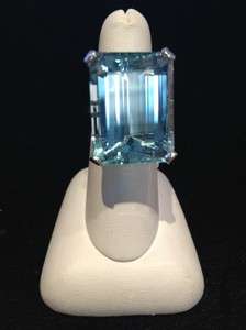 AQUAMARINE AND 14 KT GOLD RING 39.24CTs VVS QUALITY STONE  