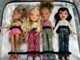 Bratz 4 dolls, 60 accessories black Bratz case  