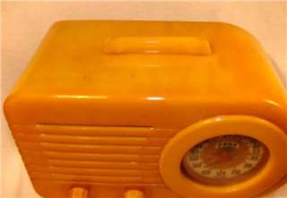 Fada 1000 Yellow Art Deco Bullet Radio Machine Age C.1945  