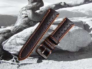 The top side leather retains a natural grain pattern making each strap 