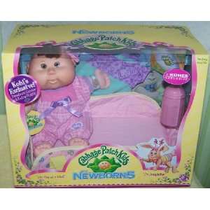  Cabbage Patch Kids Newborns   Extra Outfit, Bottle 