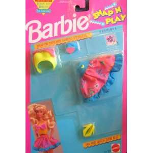  Barbie Snap N Play Fashions   Easy To Dress (1991) Toys & Games
