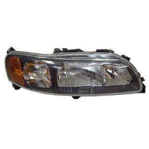  2003 04 VOLVO XC70 HEADLIGHT, PASSENGER SIDE Automotive