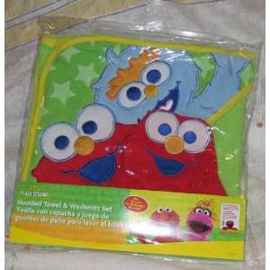    Sesame Street Baby Hooded Towel and Wash Mitt Set   Green Baby