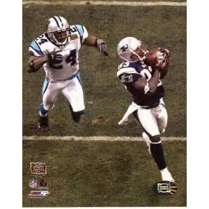 Deion Branch Patriots SB 39 TD Color 8x10