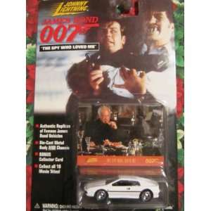  Johnny Lightning James Bond 007 The Spy Who Loved Me Lotus 