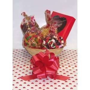 Scotts Cakes Small Kiss Me Valentine Basket no Handle Heart Wrapping