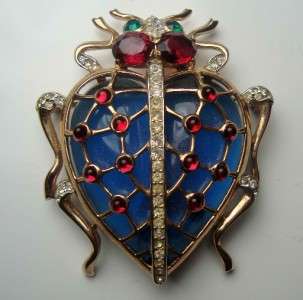 40s TRIFARI ALFRED PHILIPPE HEART JELLY BELLY BUG PIN  