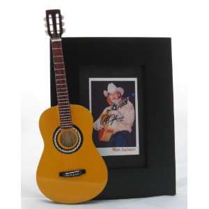  ALAN JACKSON Miniature Guitar Photo Frame Country Musical 