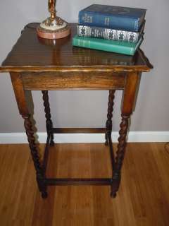   TWIST NIGHT STAND END TABLE VINTAGE OLD ENGLISH PLANT COMODE  