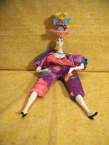 ISABELLE SEGAL   POUPEE HANDCRAFTED LIMOGE PORCELAIN DOLL  