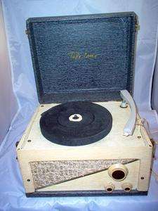 Vintage Teletone Tele tone Portable Radio Phonograph  
