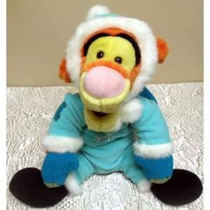   Holiday Winter Wonderland Snowsuit 17 Plush Tigger Doll Toys & Games